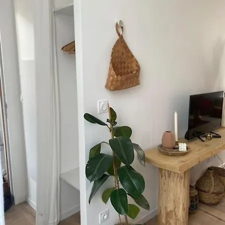 T2 L'evasion - Terrasse - Parking Gratuit - Climatisation *